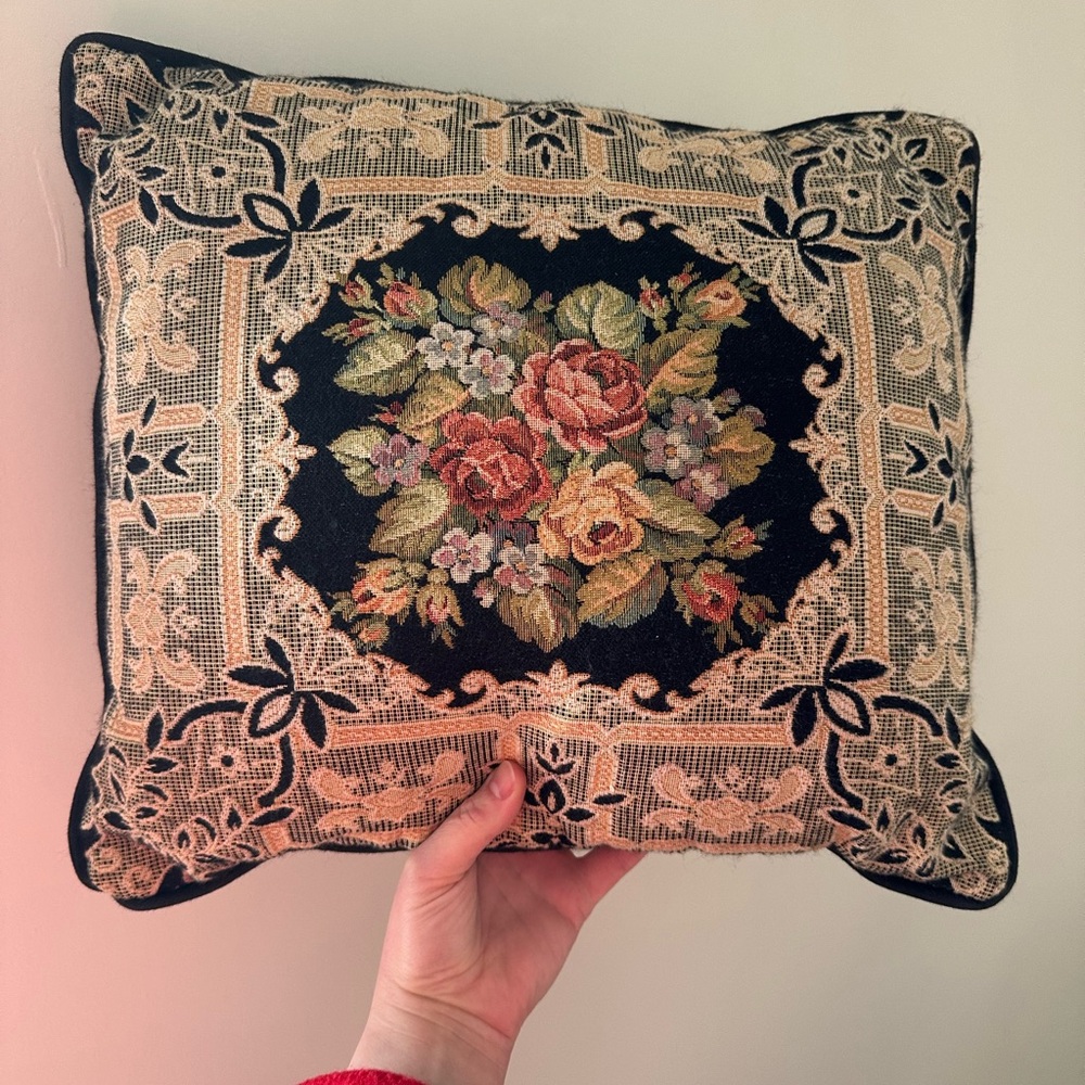 Newport Floral Tapestry Throw Pillow
